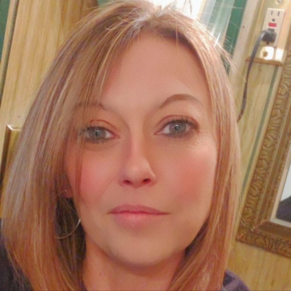 Meet your Posher, Traci